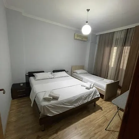 Arli's House Between The Centre And New Pazar